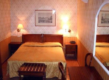 فلورنس Hotel Varsavia الغرفة الصورة